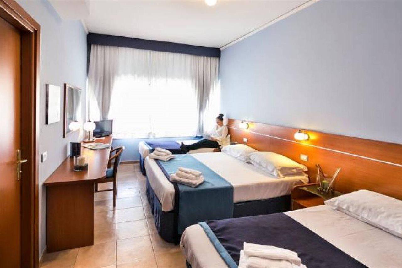 Millennium Gold Hotel Napoli Esterno foto